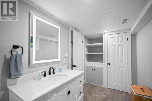 879 Lake Bernard Road S, Sundridge, ON 