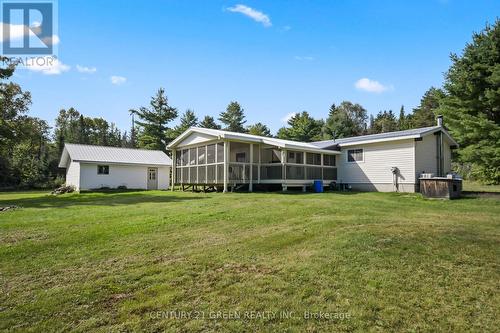 879 Lake Bernard Road S, Sundridge, ON 
