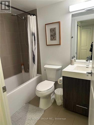 825 - 251 JARVIS STREET , Toronto, Ontario M5B 0C3 5