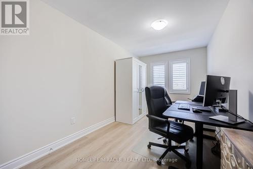 65 Lorne Thomas Place, New Tecumseth, ON 
