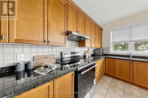 5 Rivington Avenue, Vaughan, ON 