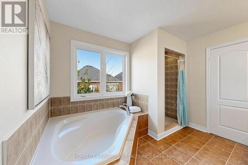 5 Rivington Avenue, Vaughan, ON 