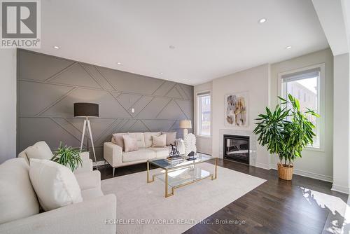 404 Baker Hill Boulevard, Whitchurch-Stouffville, ON 