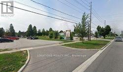 744 MARKHAM ROAD Toronto, ON M1H 2A9