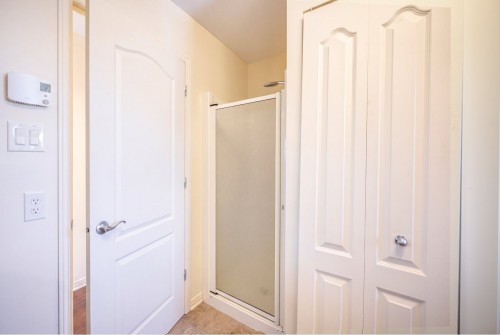 Salle de bains - 6-69 Rue Marie-Victorin, Saint-Eustache, QC 