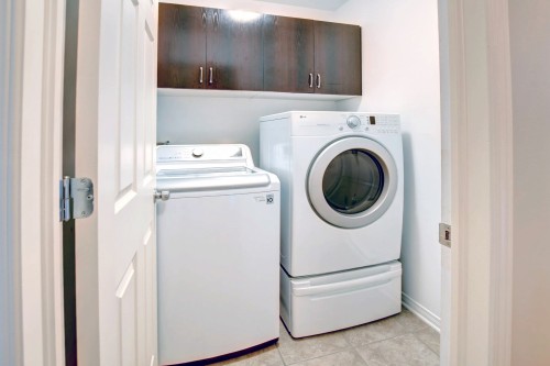 Salle de lavage - 285 Ch. De La Prucheraie, Sainte-Marthe-Sur-Le-Lac, QC 