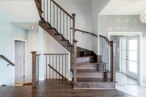 Escalier - 114 Rue Rabelais, Saint-Constant, QC 