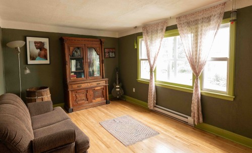 Salon - 755Z  - 759Z Rue Victoria, Sherbrooke (Les Nations), QC 