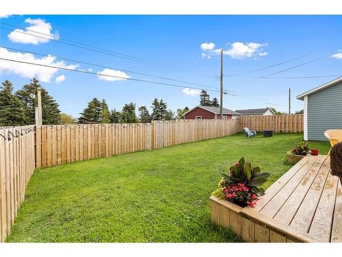 86 Hollyberry Drive, Paradise, NL 