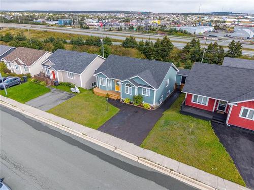 86 Hollyberry Drive, Paradise, NL 