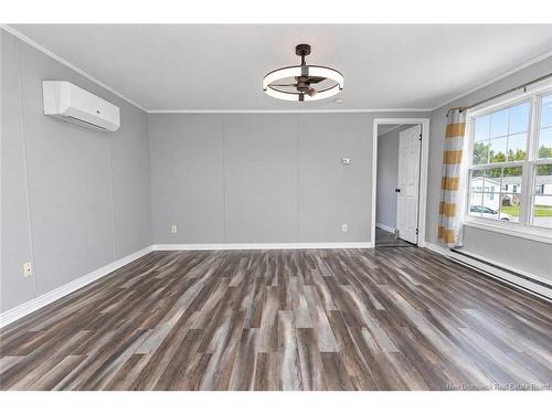 13 Wood Ave, Lincoln, NB 