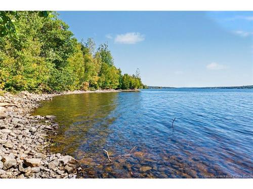 3442 Route 105, Bear Island, NB 
