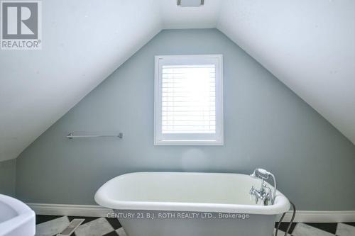 45 Grove Street W, Barrie, ON 