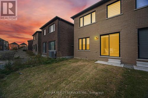 34 Lipscott Drive, Caledon, ON 