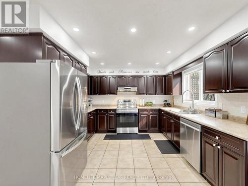 107 Green Bank Drive, Cambridge, ON 