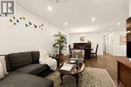 33 Albert Street, Hamilton, ON 