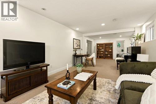33 Albert Street, Hamilton, ON 