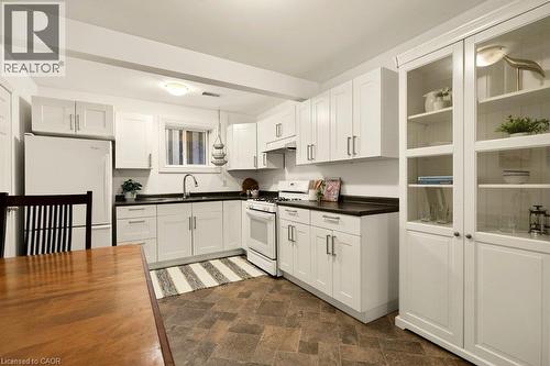 33 Albert Street, Hamilton, ON 