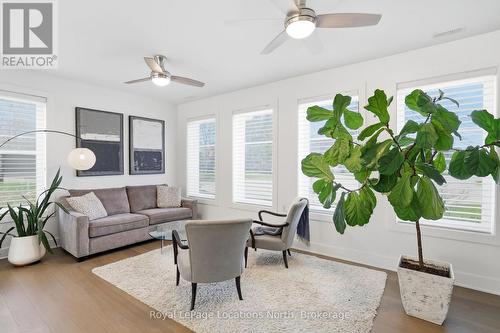 Sun- drenched living room - 66 Gordon Crescent, Meaford, ON 