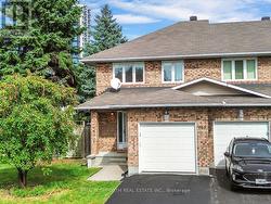 140 THORNBURY CRESCENT Ottawa, ON K2G 6C2