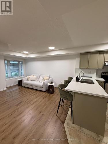359 - 312 John Street, Markham, ON 