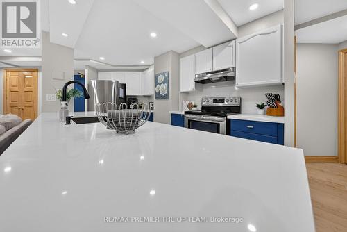 404 - 100 Arbors Lane, Vaughan, ON 