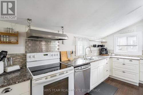 18 Poyntz Street, Penetanguishene, ON 