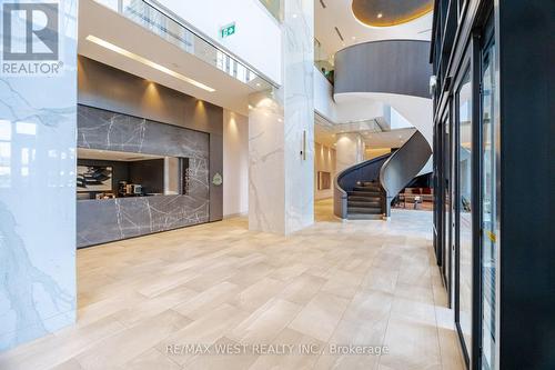 1327 - 5 Mabelle Avenue, Toronto, ON 