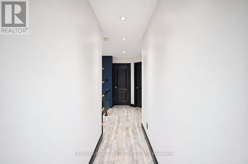 2nd floor - 20 Manett Crescent, Brampton, ON 