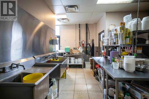 646 Erb St Street W, Waterloo, ON 