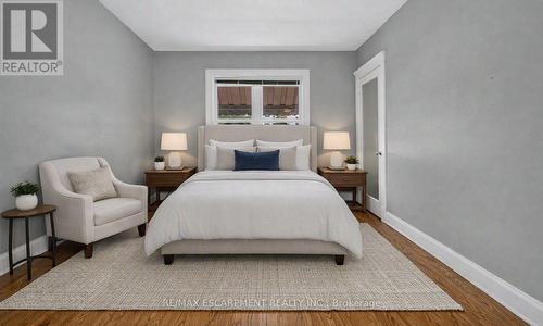 Virtually Staged - 4937 King Street, Lincoln, ON 