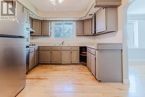 6 Varadi Avenue, Brantford, ON 