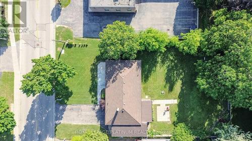 6 Varadi Avenue, Brantford, ON 