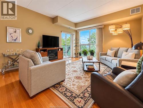 4789 Riverside Unit# 504, Windsor, ON 