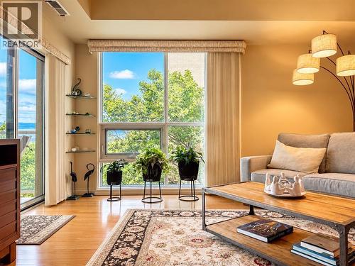 4789 Riverside Unit# 504, Windsor, ON 
