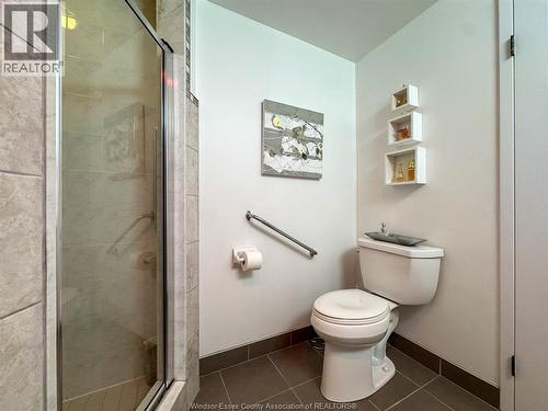 4789 Riverside Unit# 504, Windsor, ON 