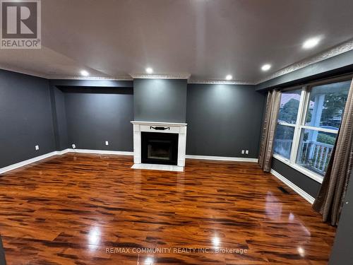UPPER - 56 OVERLORD CRESCENT , Toronto, Ontario M1B 4P3 2