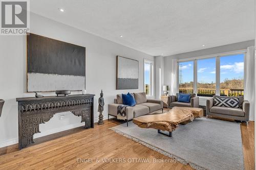 1080 Northgraves Crescent, Ottawa, ON 