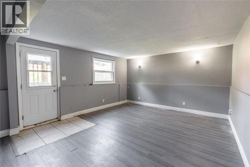 103 Hanna Crescent, Sarnia, ON 