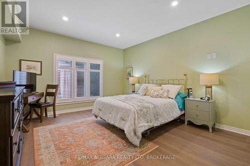 2487 Walker Court, Niagara Falls (Stamford), ON 