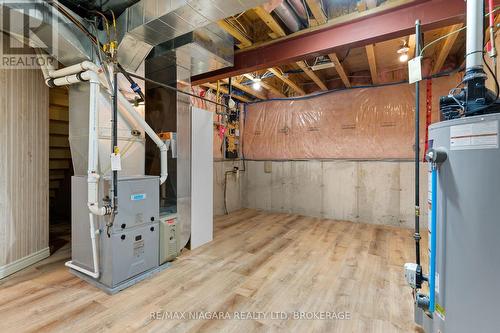 2487 Walker Court, Niagara Falls (Stamford), ON 