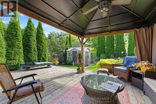 2487 Walker Court, Niagara Falls (Stamford), ON 