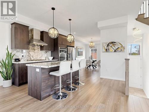 2 Seacoasts Circle, Vaughan, ON 