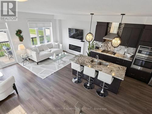 2 Seacoasts Circle, Vaughan, ON 