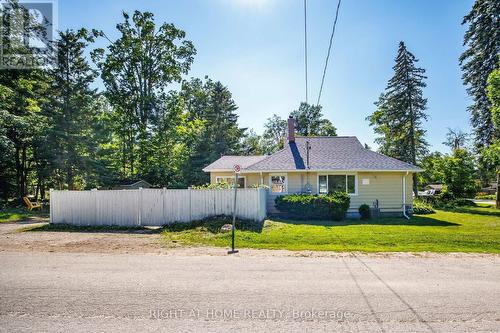 51 Lakeside Drive, Innisfil, ON 
