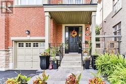 36 HELEN STREET Vaughan, ON L4L 3S3