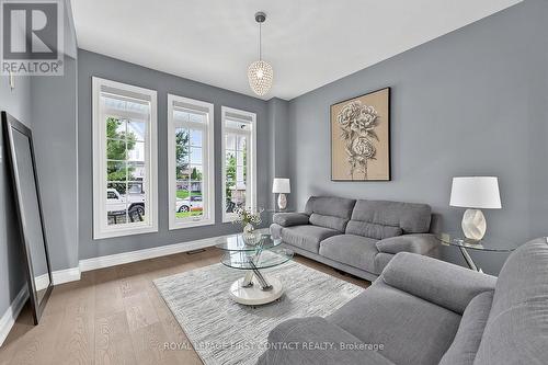 36 Regalia Way, Barrie, ON 