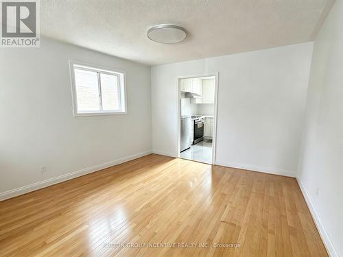 110 College Crescent, Barrie, ON 