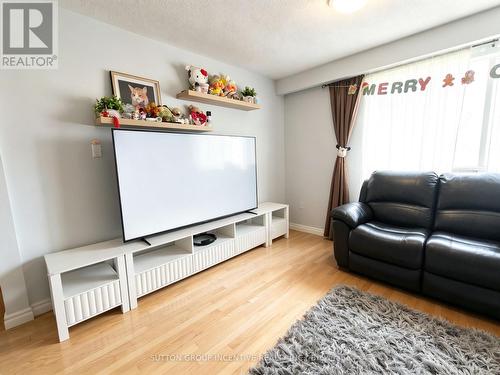 110 College Crescent, Barrie, ON 