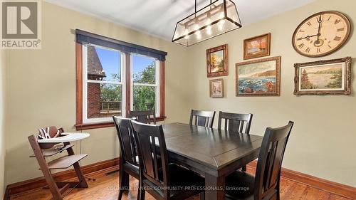 42 Delevan Crescent, Hamilton, ON 